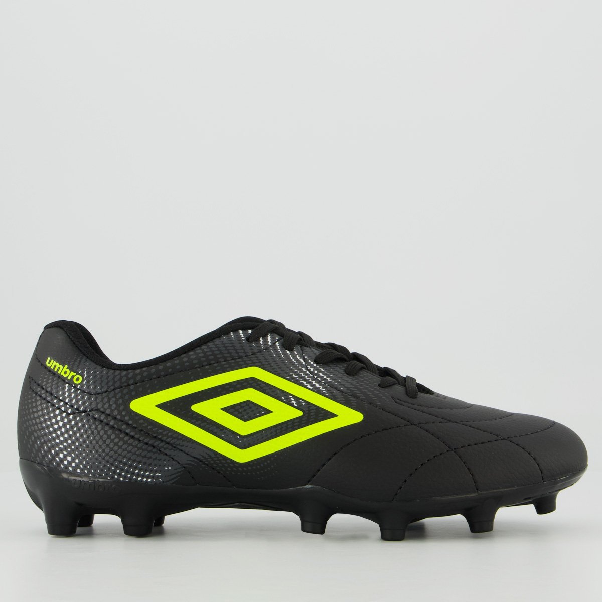 Chuteira Umbro Class Neo Campo Preta e Amarela