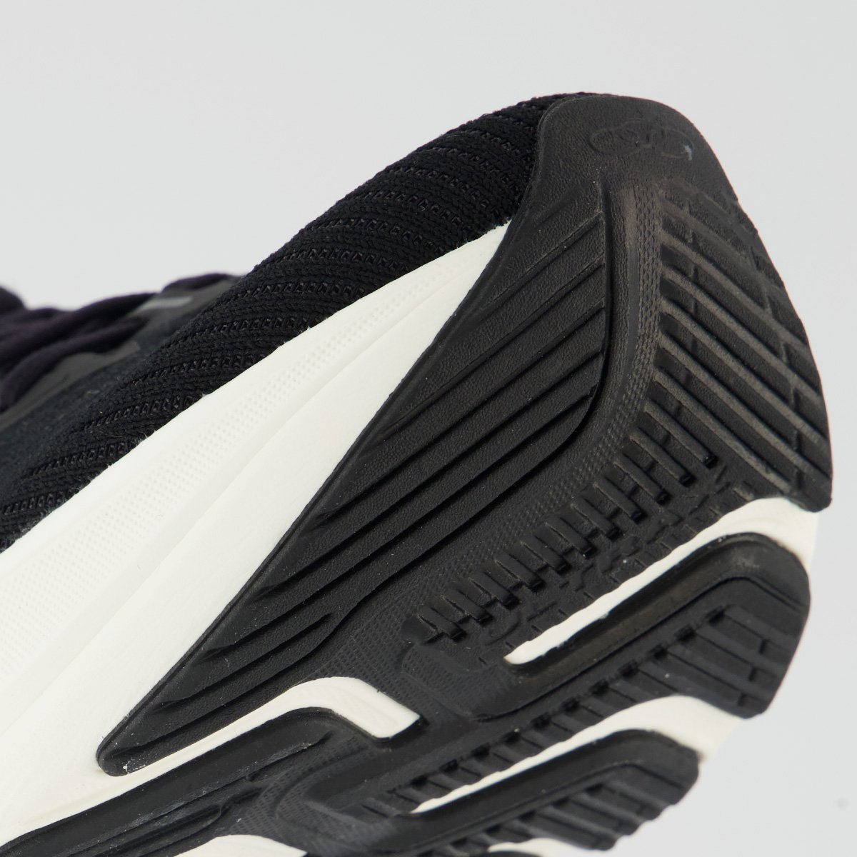 Tênis Olympikus Corre Max 2 Preto e Branco Preto 8