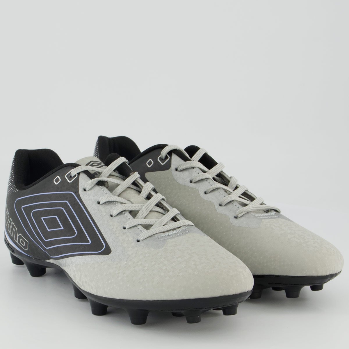 Chuteira Umbro Techno II Campo Prata e Preta Preto/Prata 2
