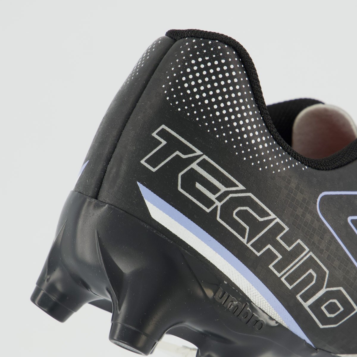 Chuteira Umbro Techno II Campo Prata e Preta Preto/Prata 6