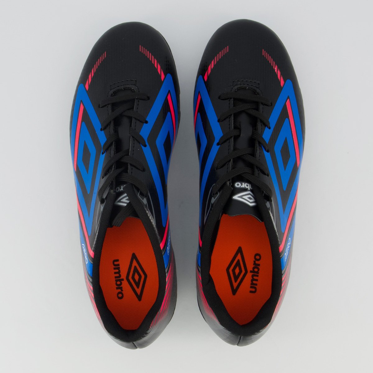 Chuteira Umbro Aerodynamic Campo Preta e Azul Preto 4