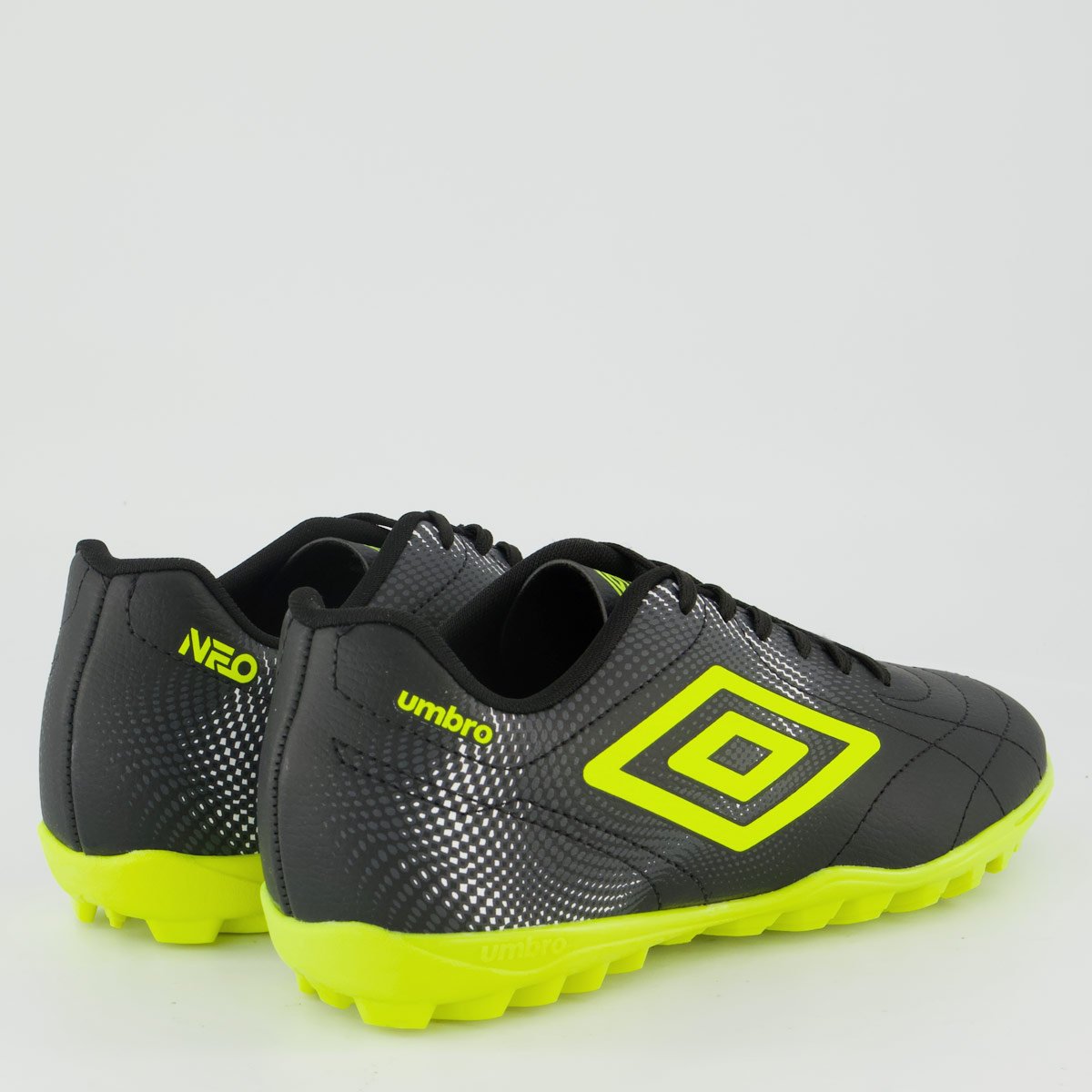Chuteira Umbro Class Neo Society Preta e Verde Preto 3