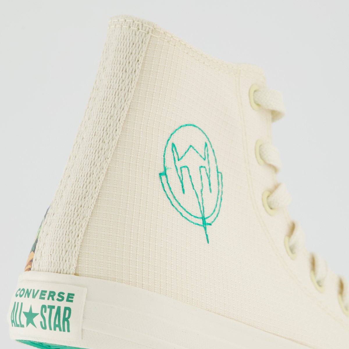 Tênis Converse All Star Chuck Taylor Star Wars Cano Alto Juvenil Off White Off White 7