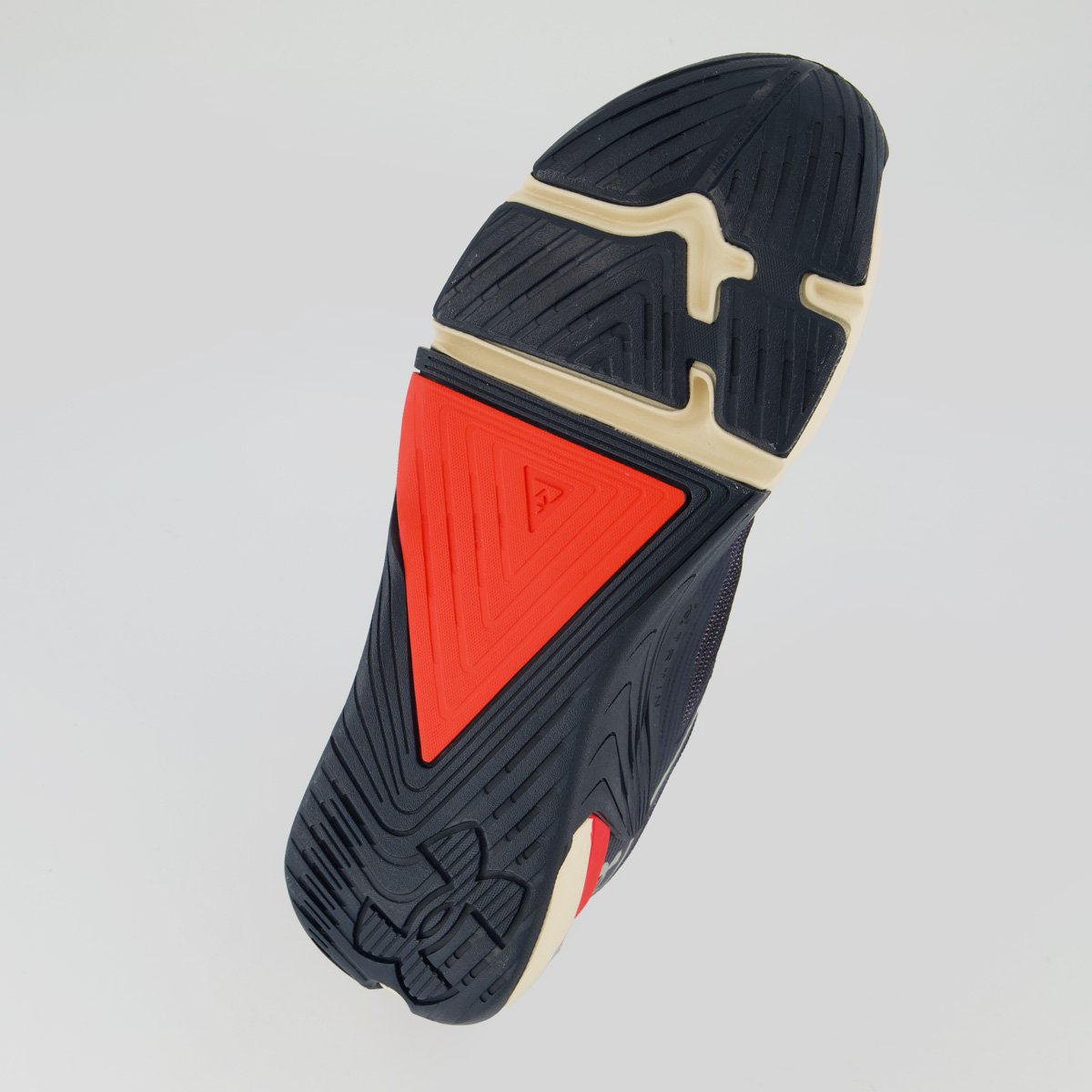 Tênis Under Armour Tribase Reps 3 Preto e Marinho Preto/Azul Marinho 5