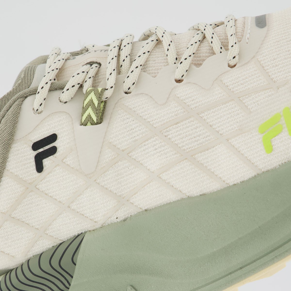 Tênis Fila Racer Skytrail Feminino Off White e Verde Off White/Verde 7