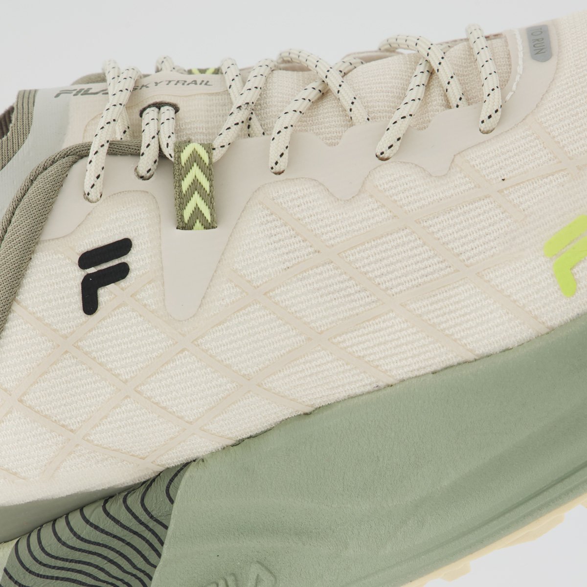 Tênis Fila Racer Skytrail Off White e Verde Off White/Verde 7