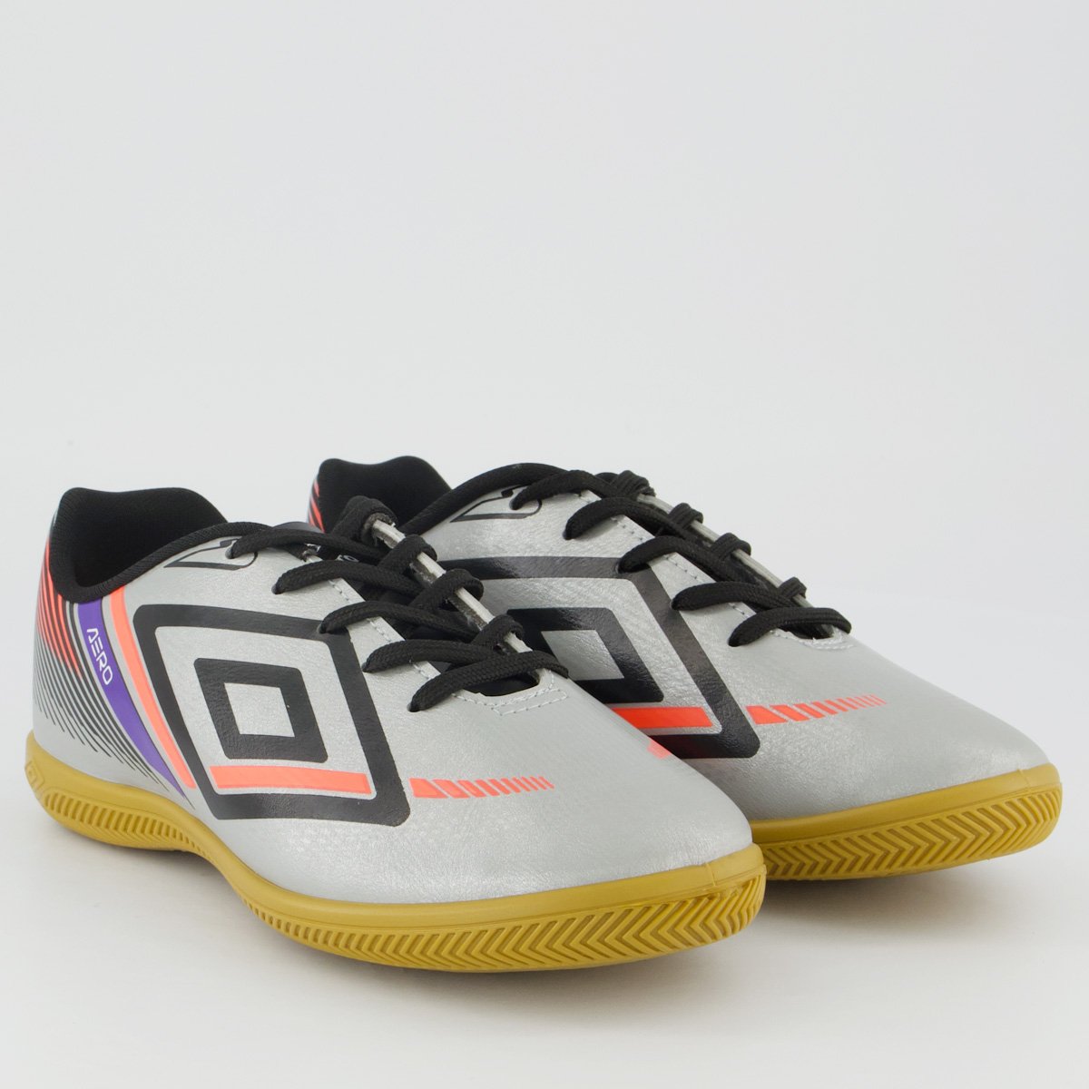 Chuteira Umbro Aerodynamic Futsal Juvenil Prata Prata 2