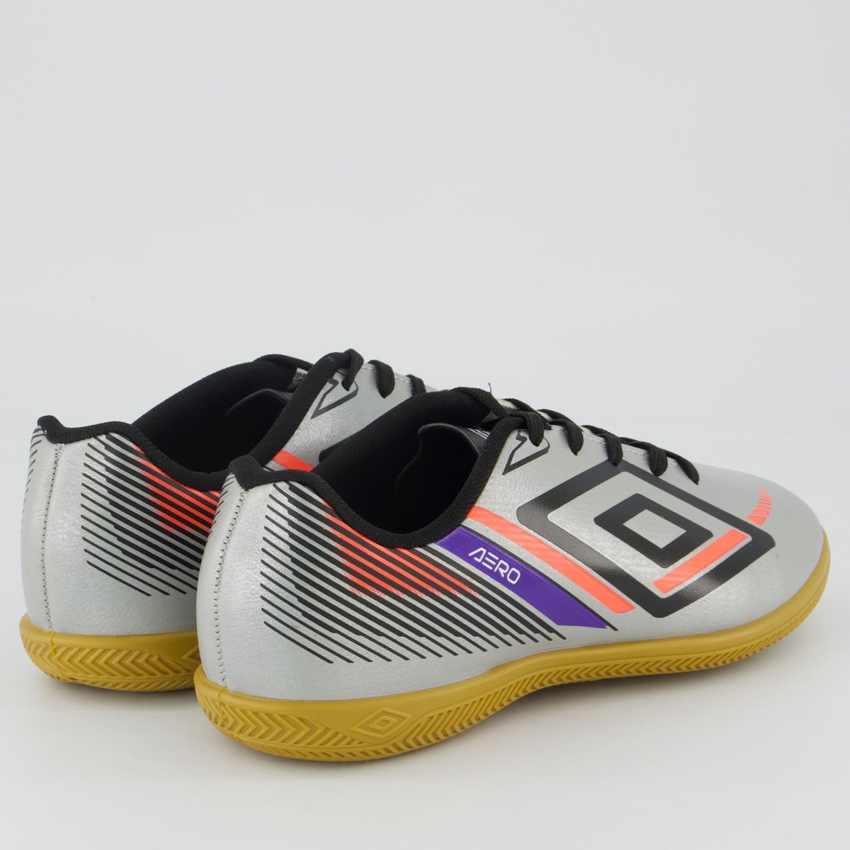 Chuteira Umbro Aerodynamic Futsal Juvenil Prata Prata 3