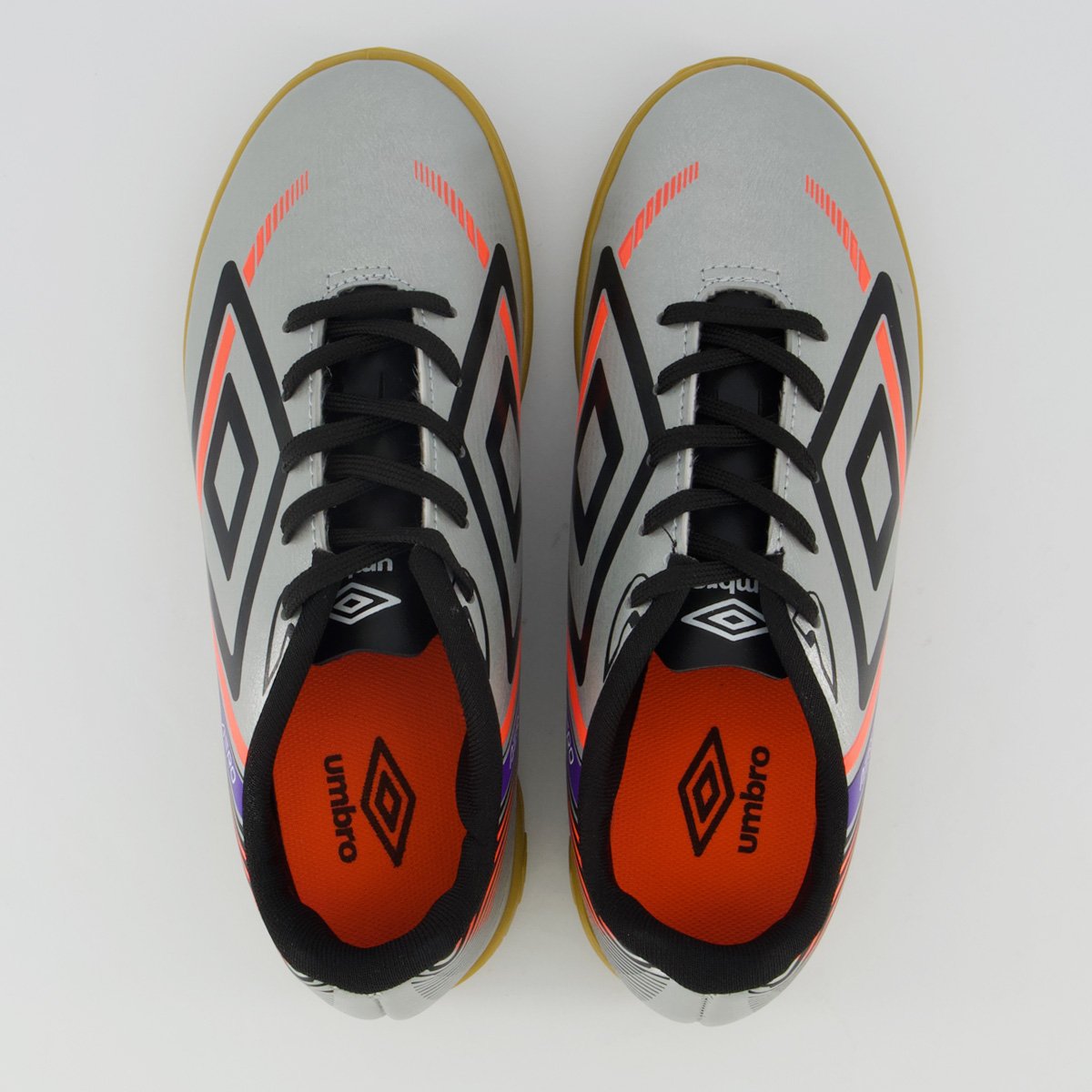 Chuteira Umbro Aerodynamic Futsal Juvenil Prata Prata 4