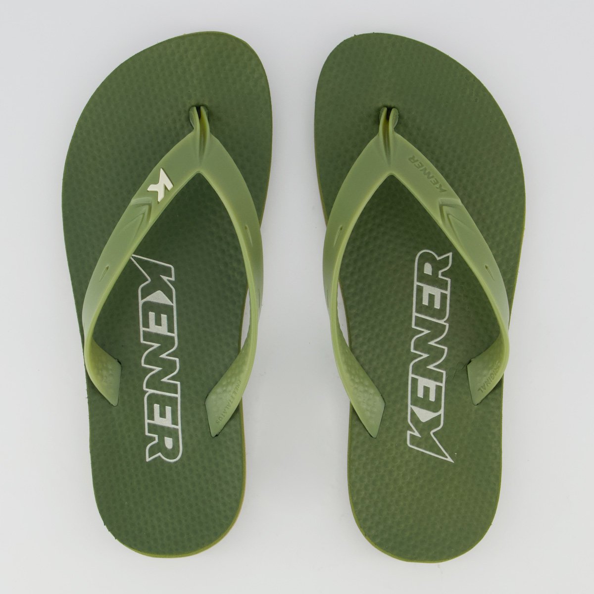 Chinelo Kenner Summer Lisa Verde