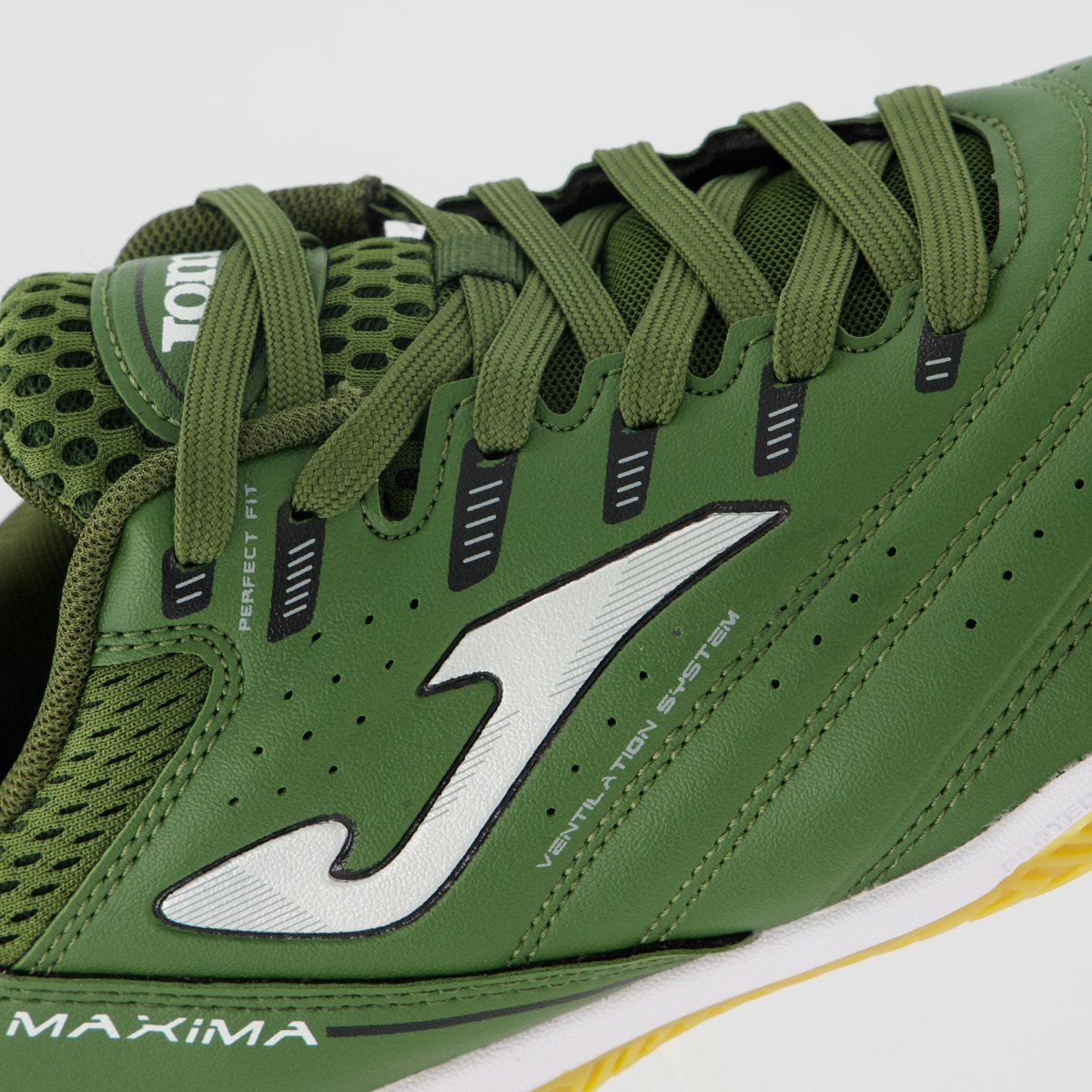 Chuteira Joma Máxima Futsal Verde e Branca Verde 7