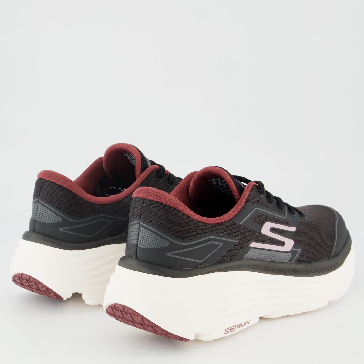 Tênis Skechers Max Cushioning Endeavour Feminino Preto Preto 3