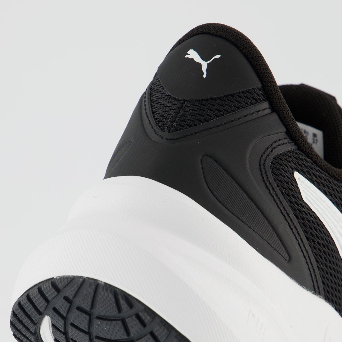 Tenis Puma Maxstride Lite Feminino Preto e Branco Preto/Branco 6