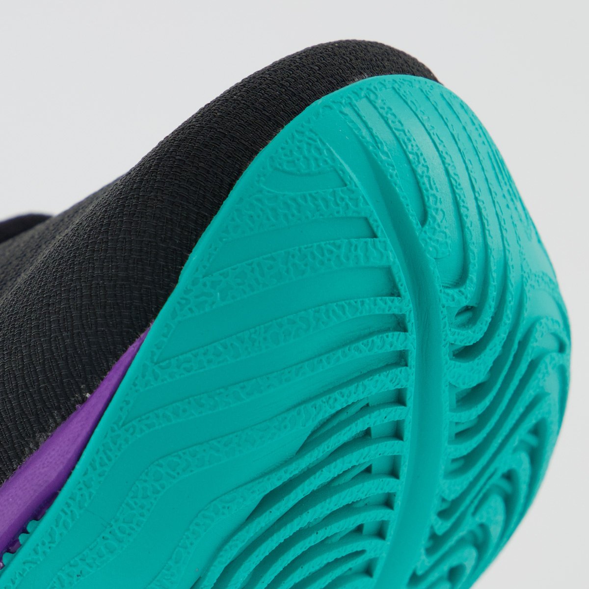 Tênis Under Armour Baller Preto e Roxo Preto/Roxo 8