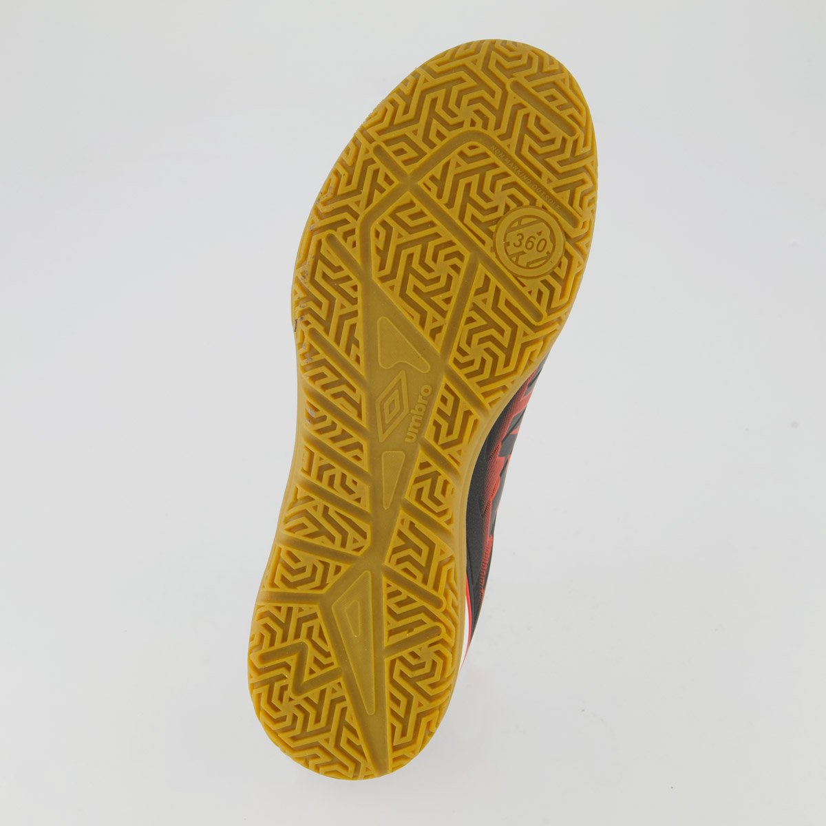 Chuteira Umbro Attak III Futsal Preta e Vermelha Preto 5