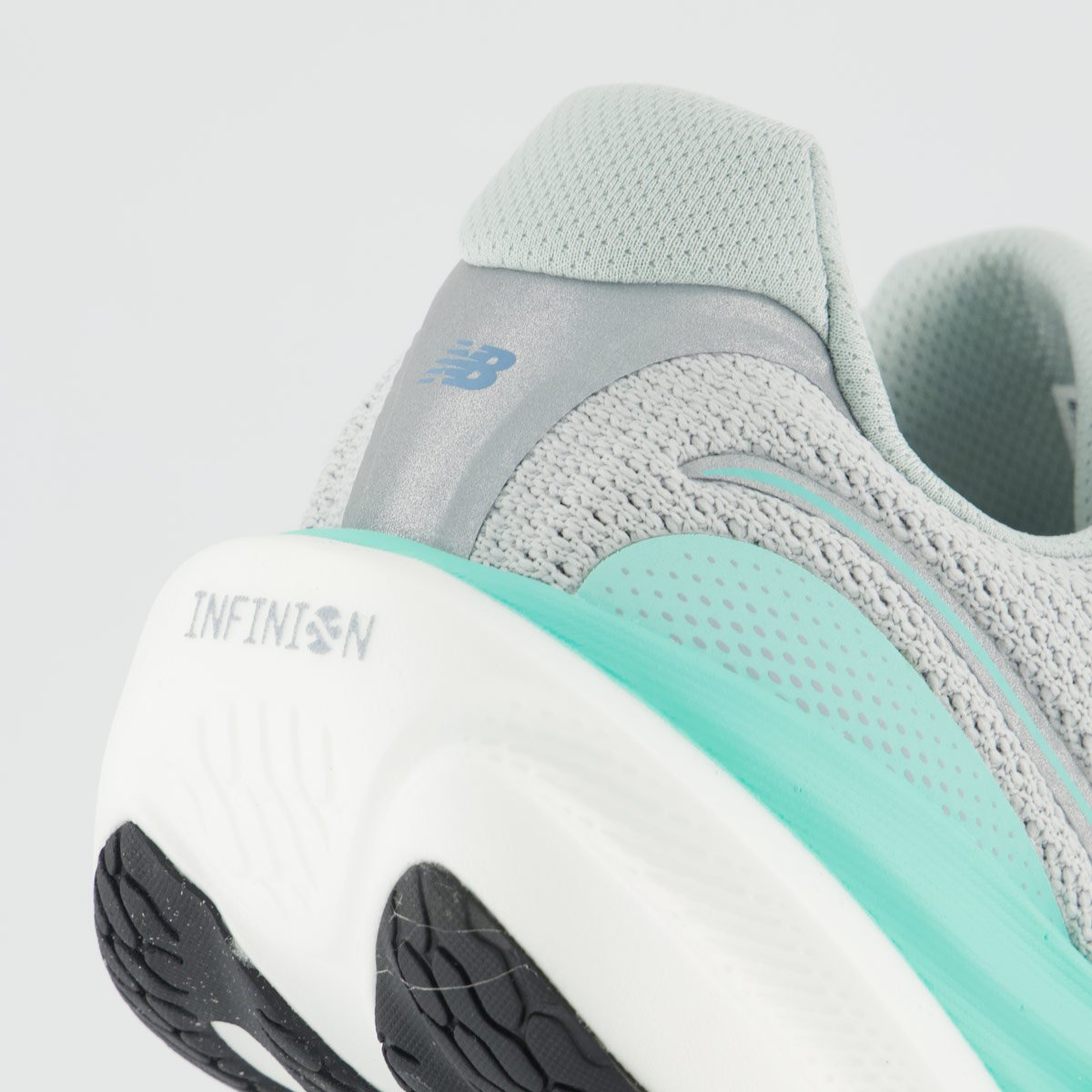 Tênis New Balance Infinion 1080 V15 Feminino Cinza e Verde Claro Cinza 6