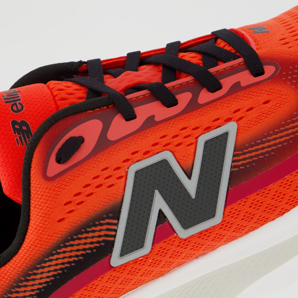 Tênis New Balance Fresh Foam Ellipse Vermelho e Preto Preto 7