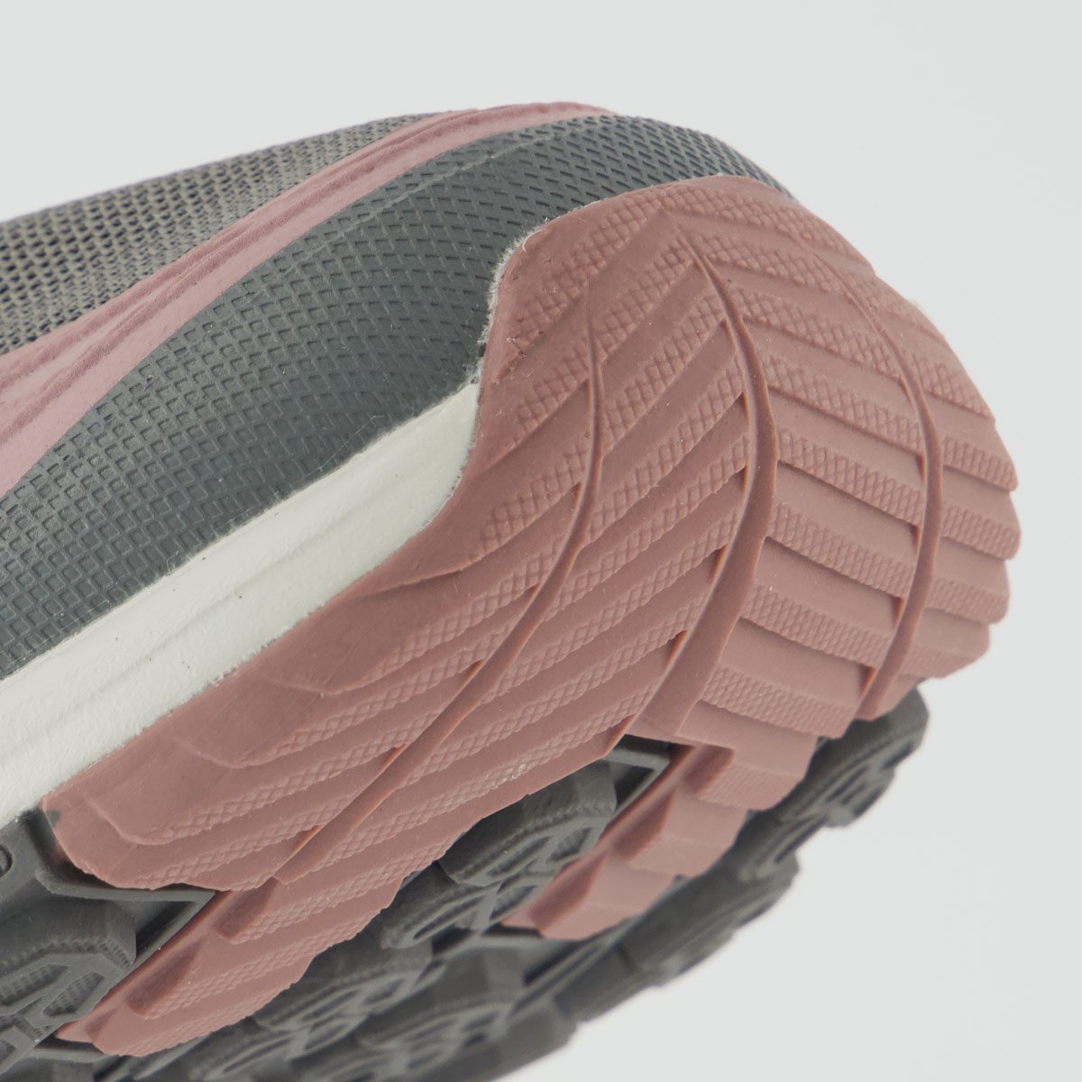 Tênis New Balance Fresh Foam 410 V9 Feminino Bordô e Branco Branco 8