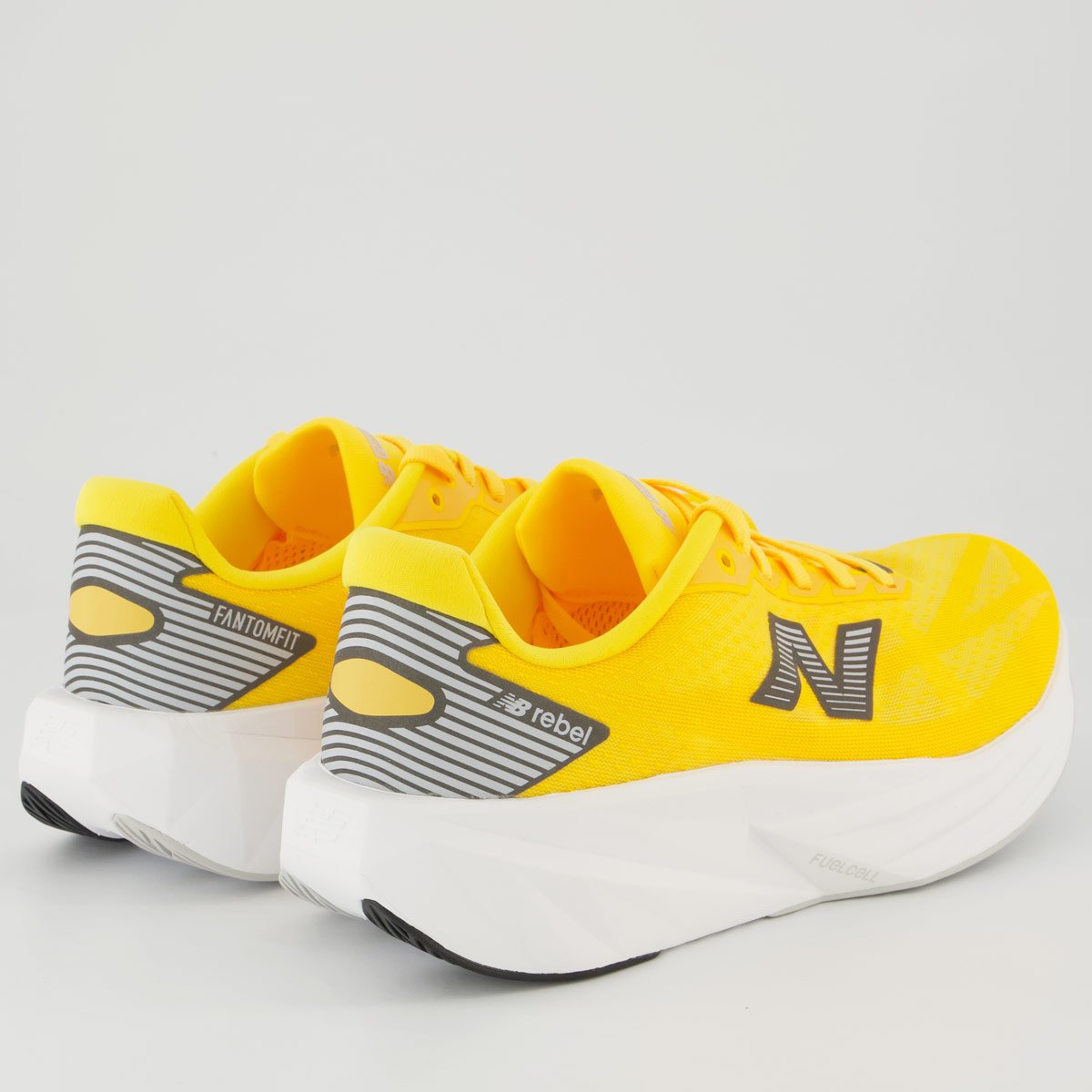 Tênis New Balance Fuelcell Rebel V5 Laranja e Branco Branco 3
