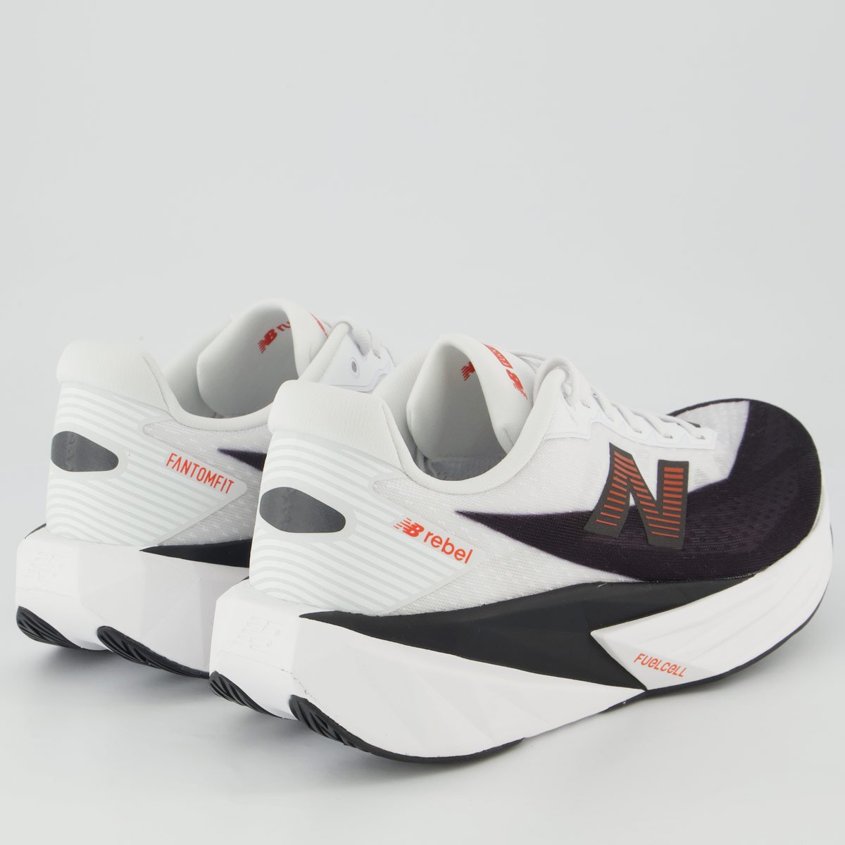 Tênis New Balance Fuelcell Rebel V5 M Branco e Preto Preto 3