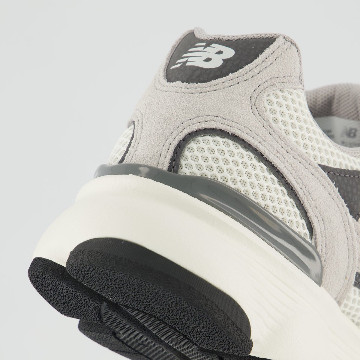 Tênis New Balance 603 Branco e Cinza Cinza 6