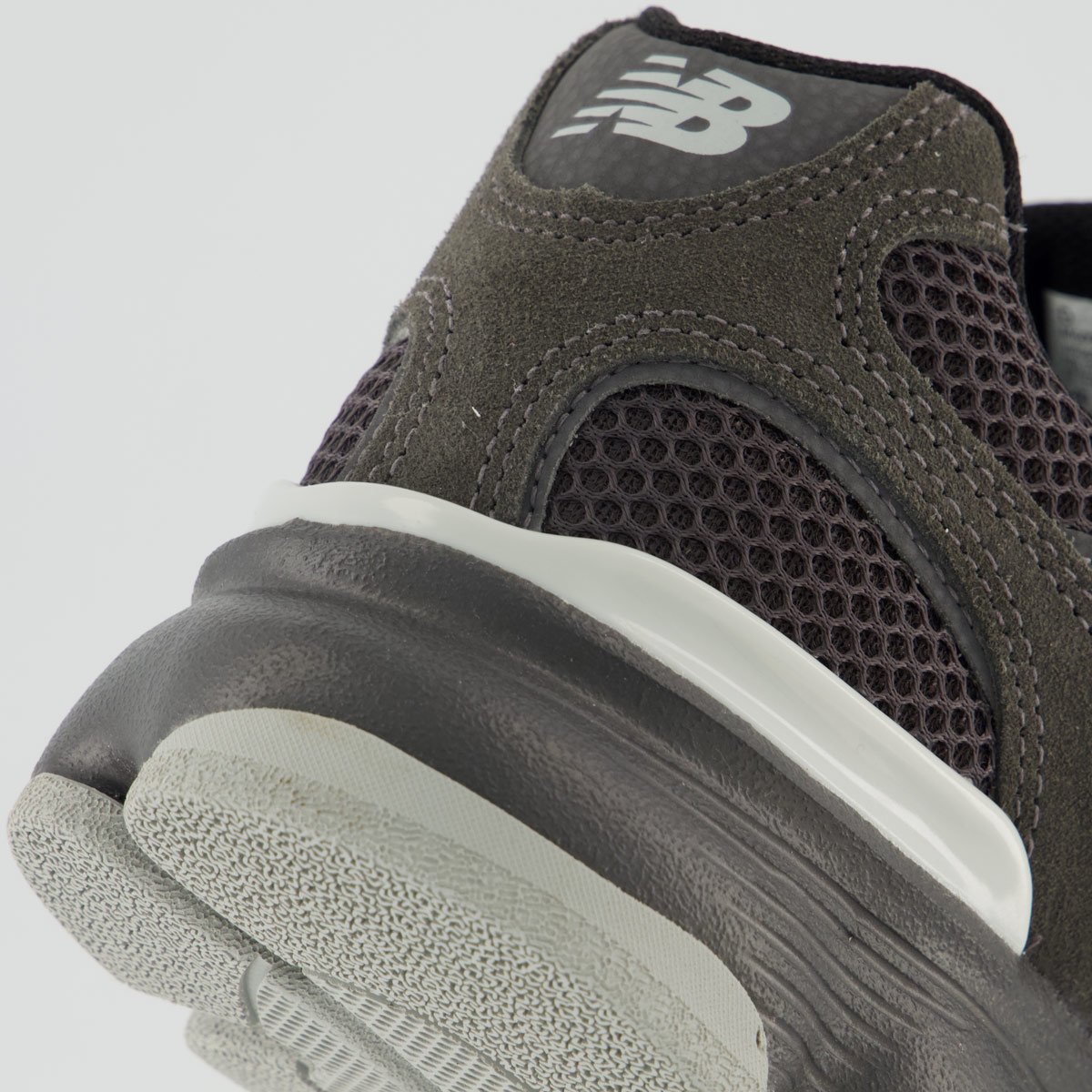 Tênis New Balance 603 Cinza e Preto Cinza 6