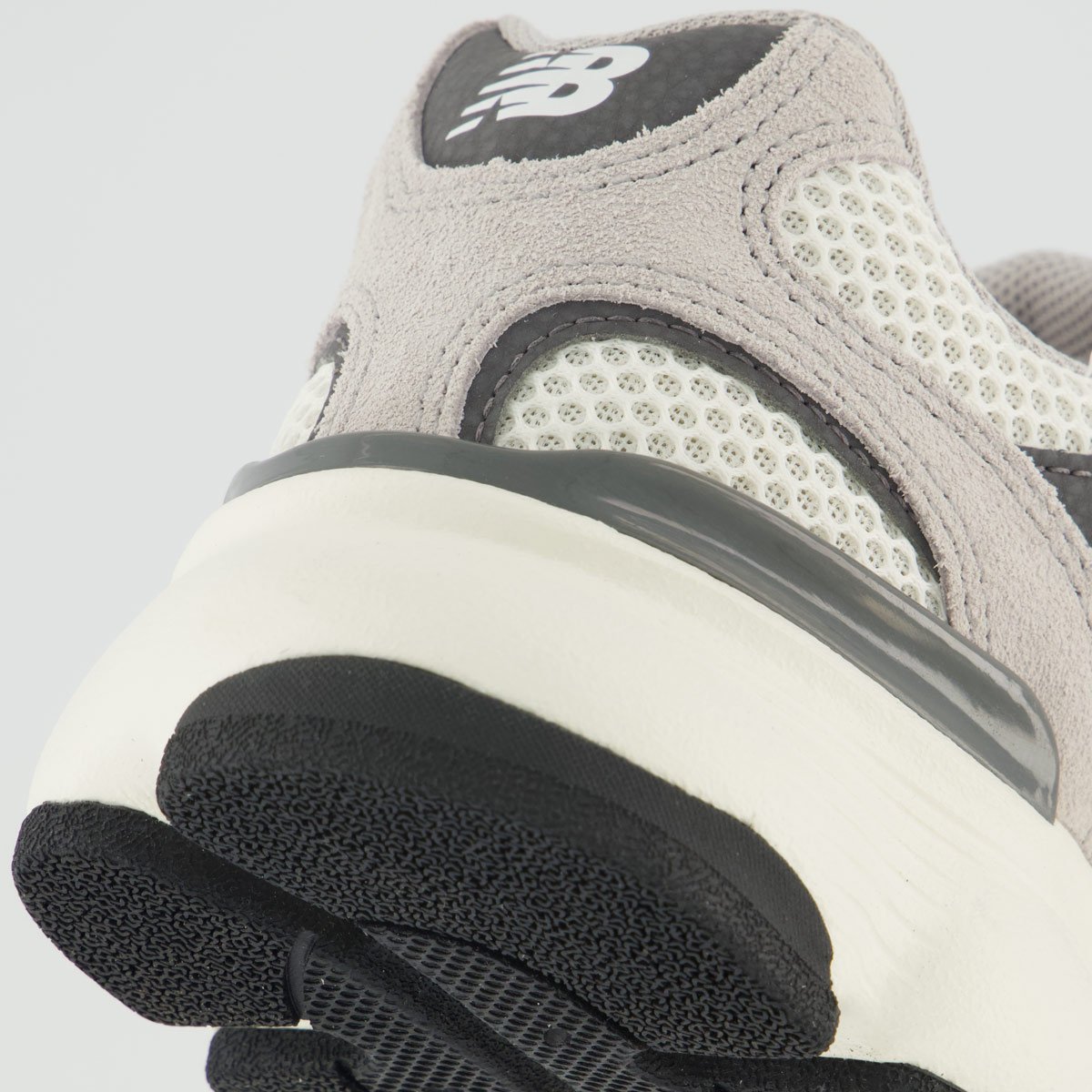 Tênis New Balance 603 Feminino Off White e Cinza Cinza 6