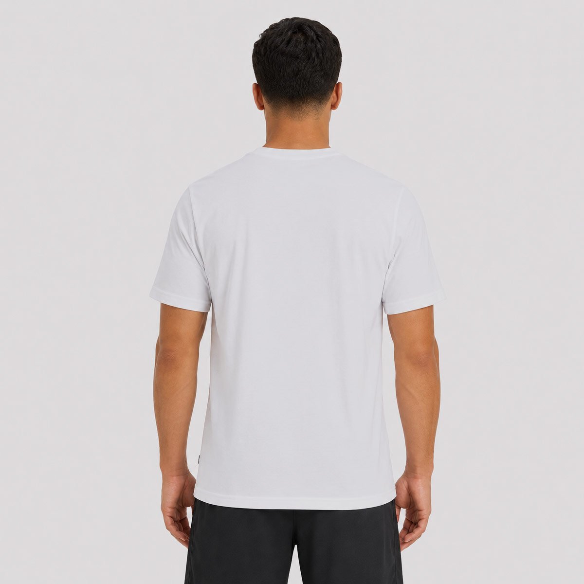 Camiseta New Balance Reimagined Graphic Branca Branco 4