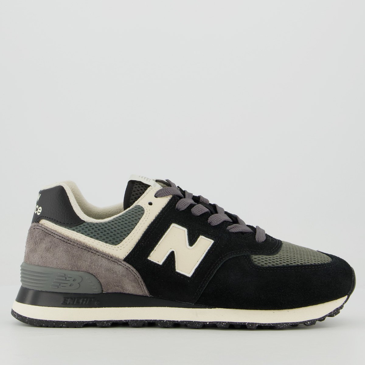 Tênis New Balance 574 V2 Preto e Bege