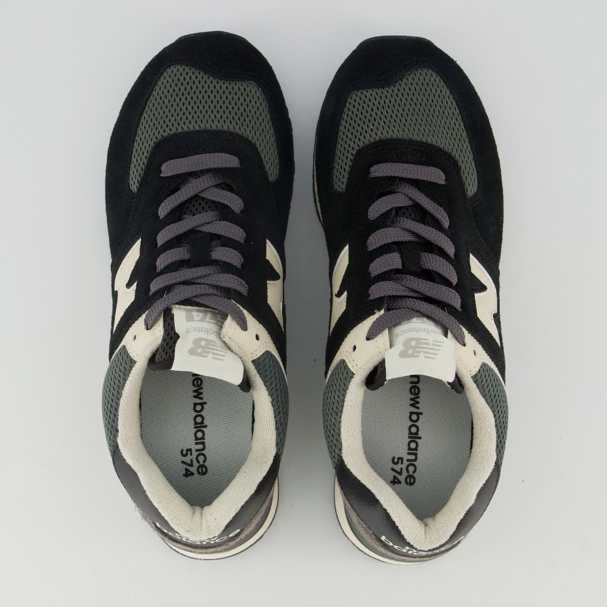 Tênis New Balance 574 V2 Preto e Bege Preto 4