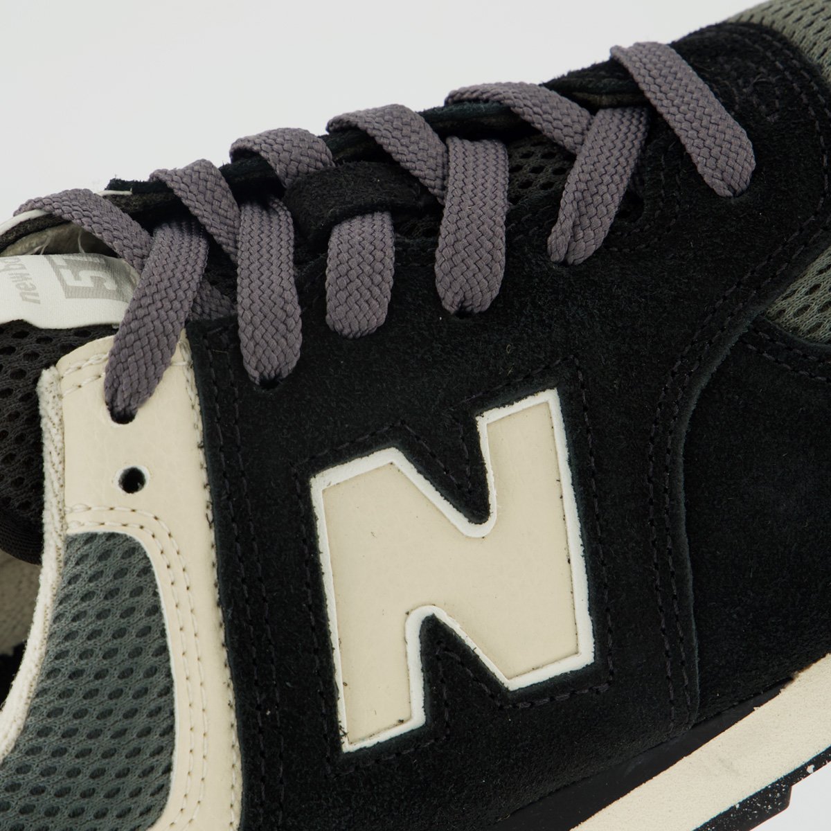 Tênis New Balance 574 V2 Preto e Bege Preto 7