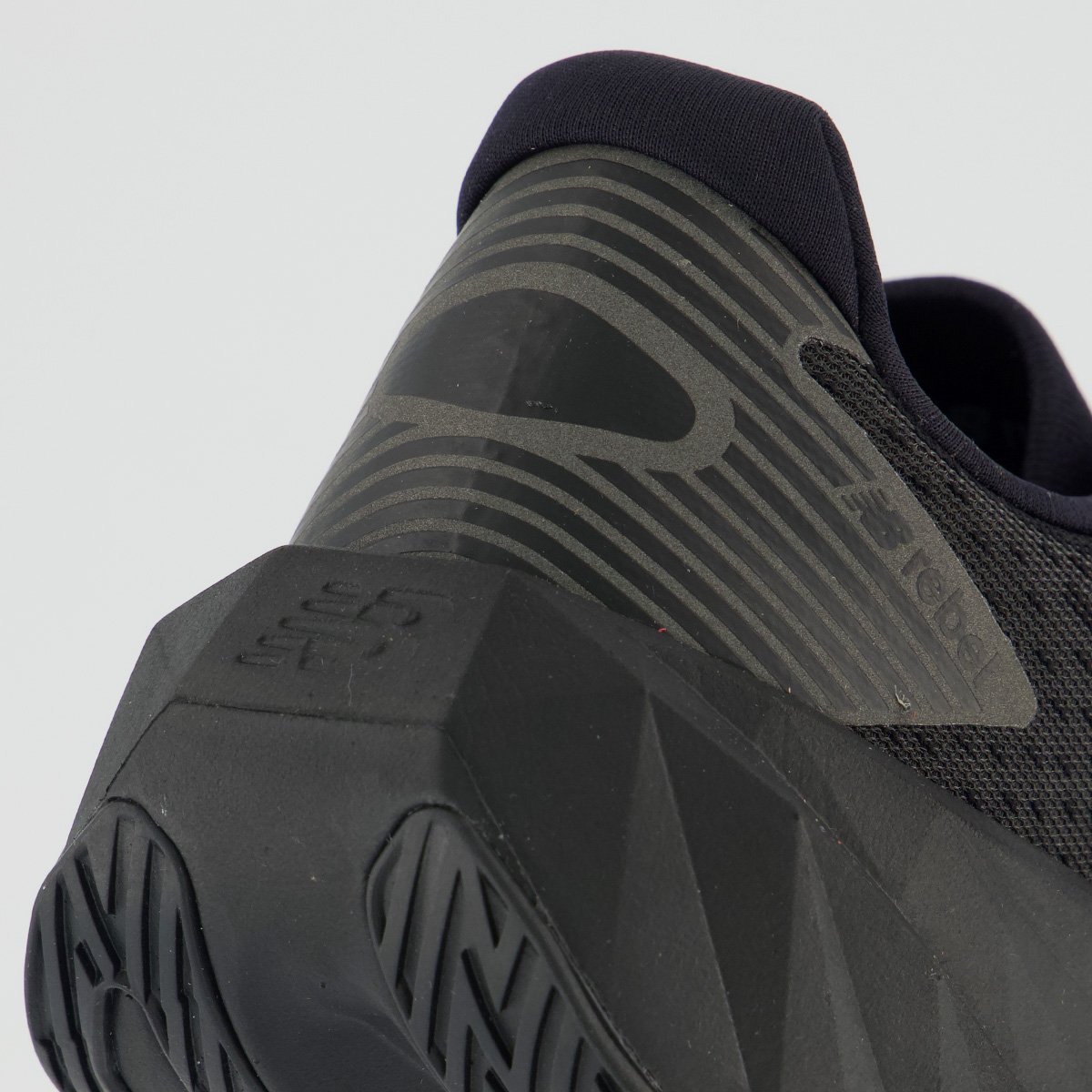 Tênis New Balance Fuelcell Rebel V5 Feminino All Black Preto 6