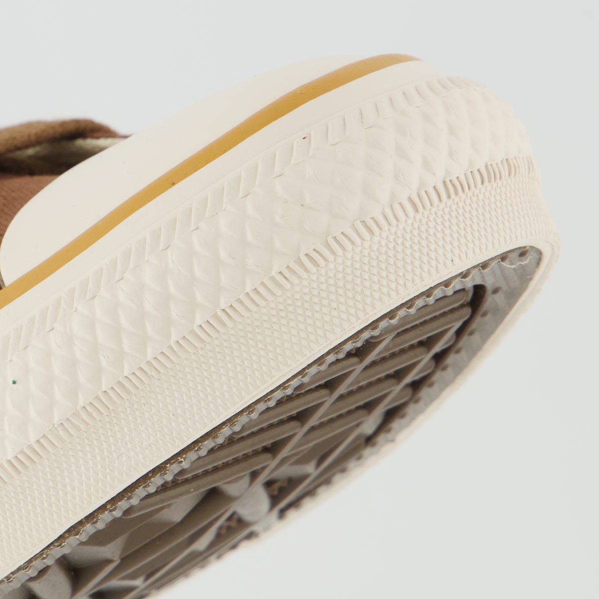 Tênis Converse All Star Chuck Taylor Cano Alto Feminino Marrom Marrom 8