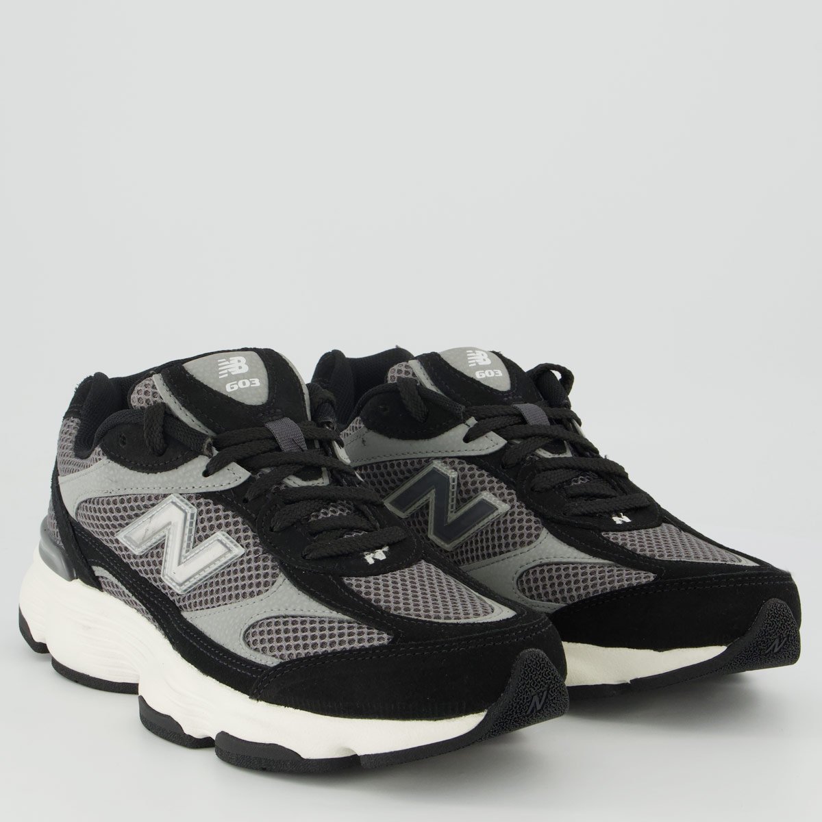 Tênis New Balance 603 Preto Preto 2