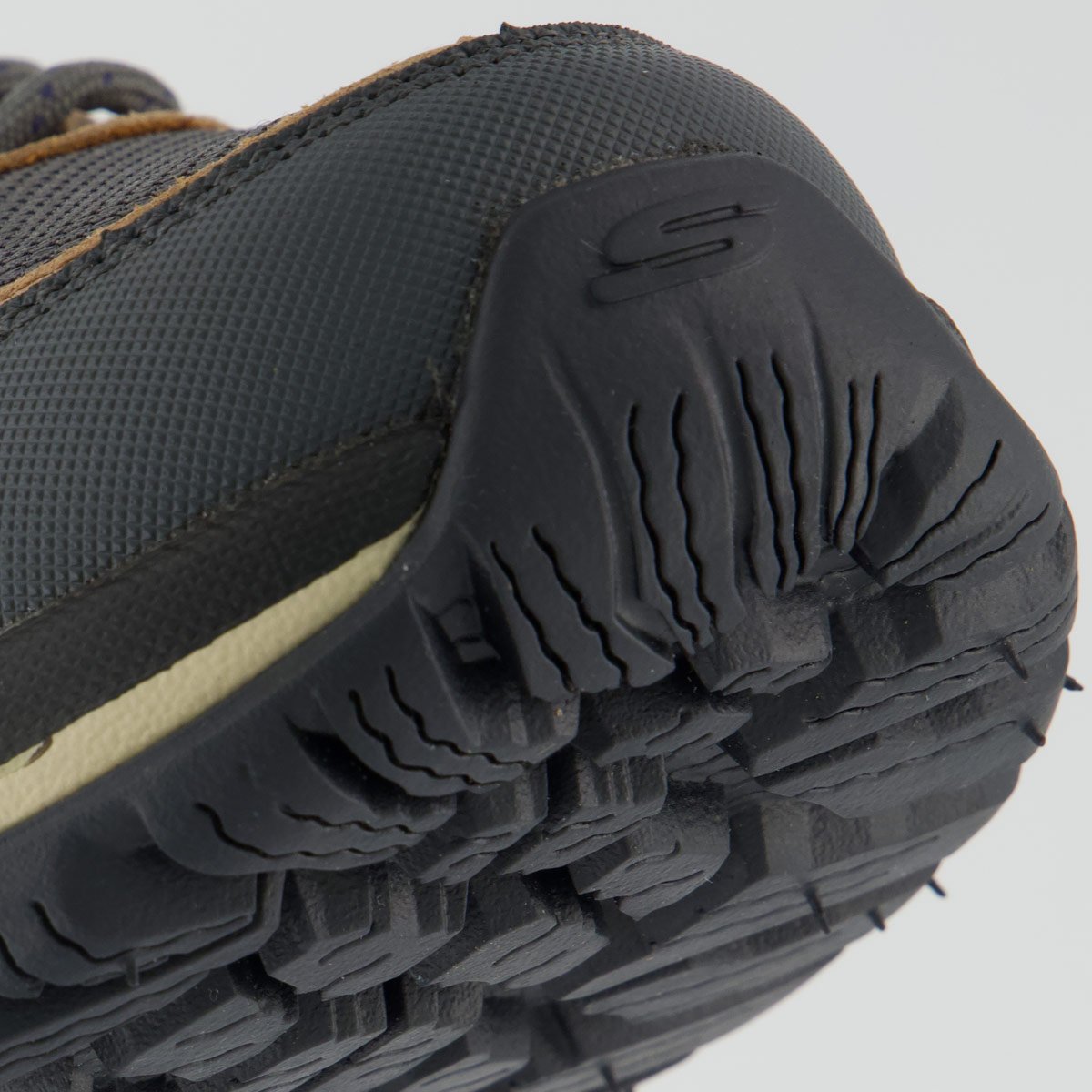 Tênis Skechers Arch Fit Road Marrom Marrom | Renner
