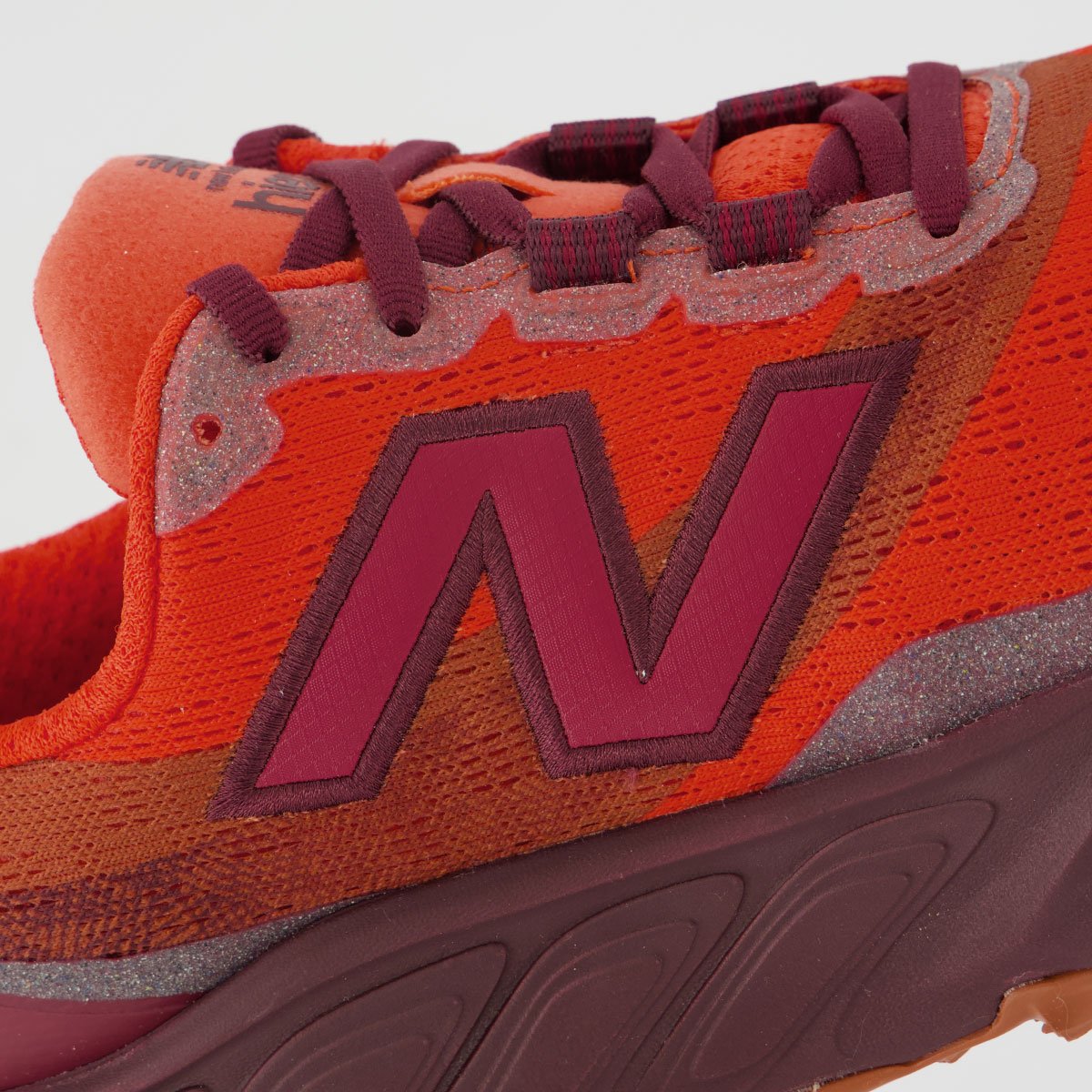 Tênis New Balance Fresh Foam X Hierro V9 Bordô e Vermelho Vermelho 7
