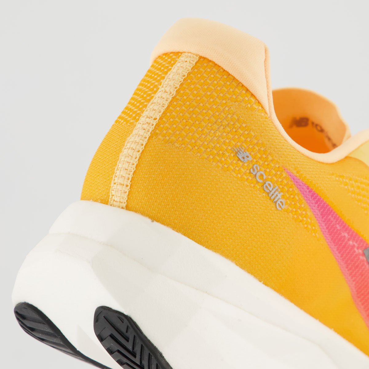 Tênis New Balance Fuelcell Supercomp Elite V5 Laranja e Vermelho Laranja/Vermelho 6
