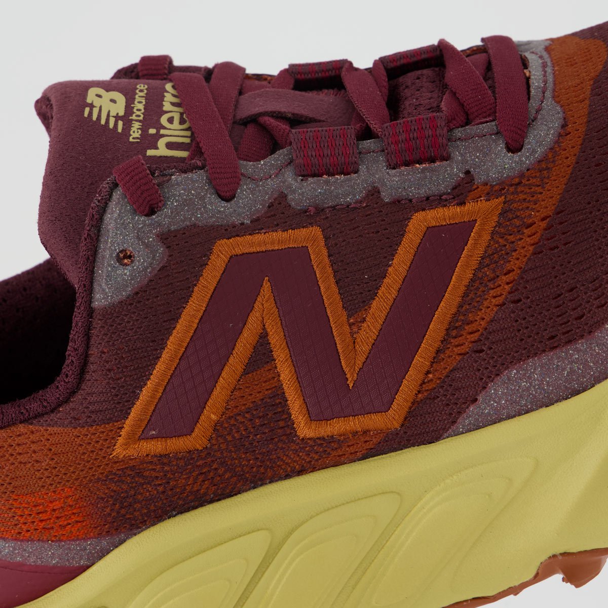 Tênis New Balance Fresh Foam X Hierro V9 Feminino Bordô Vermelho 7