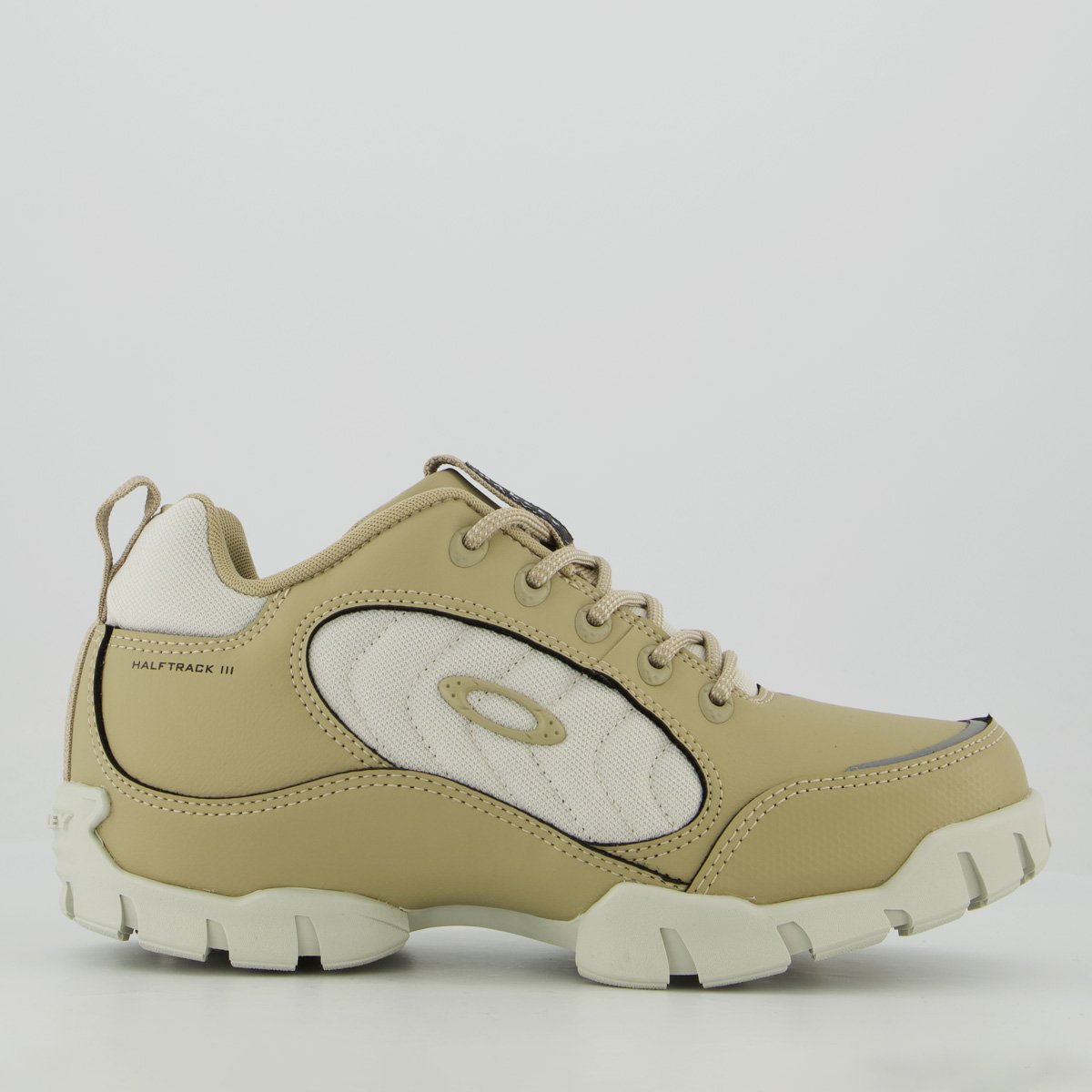 Tenis Oakley Halftrack Low III Bege e Off WHite Branco 1