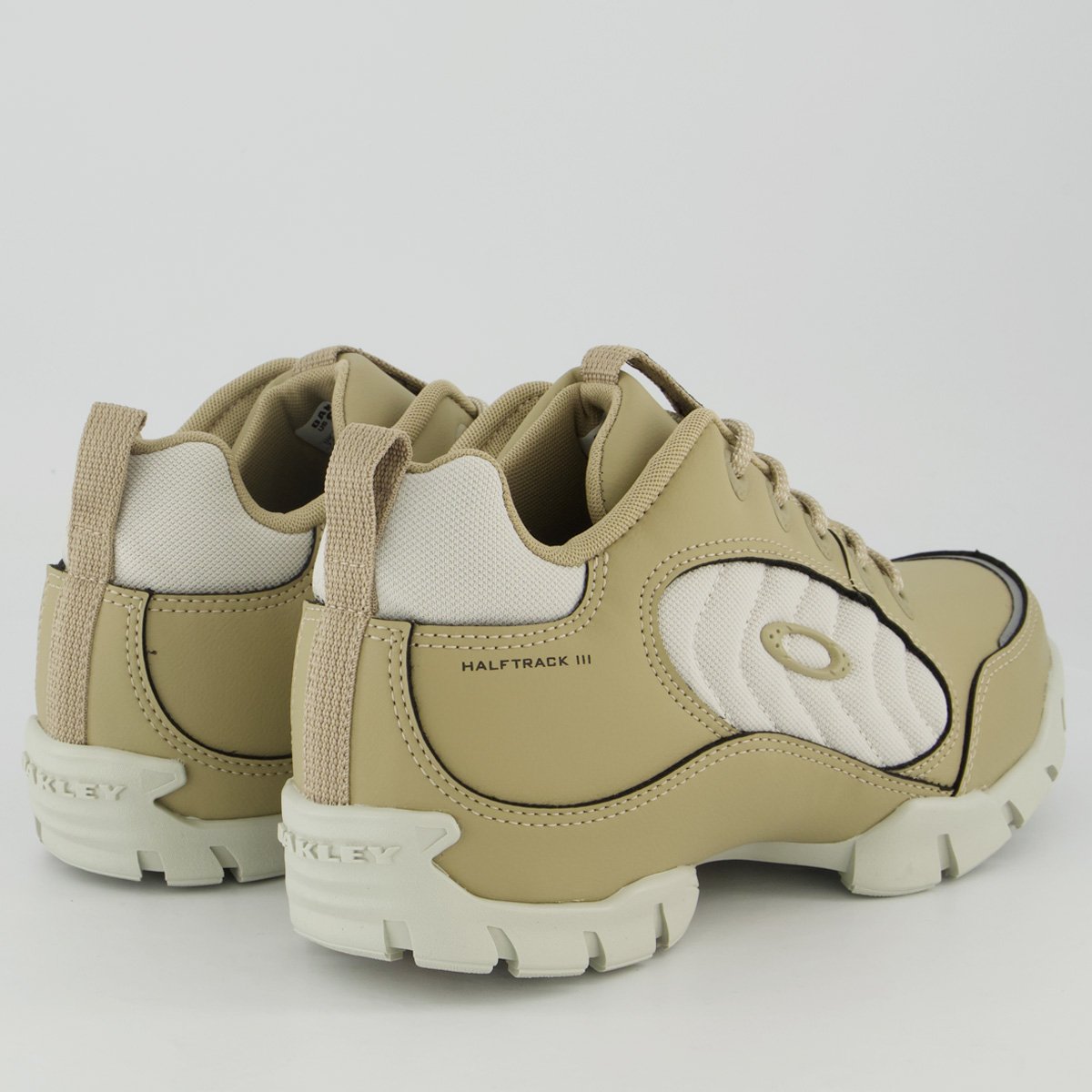 Tenis Oakley Halftrack Low III Bege e Off WHite Branco 3