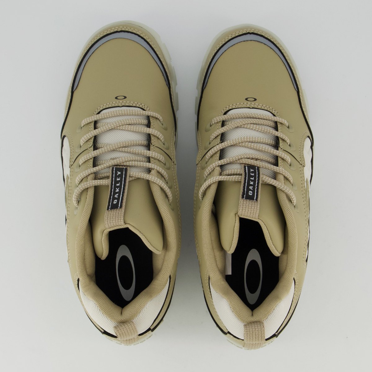 Tenis Oakley Halftrack Low III Bege e Off WHite Branco 4
