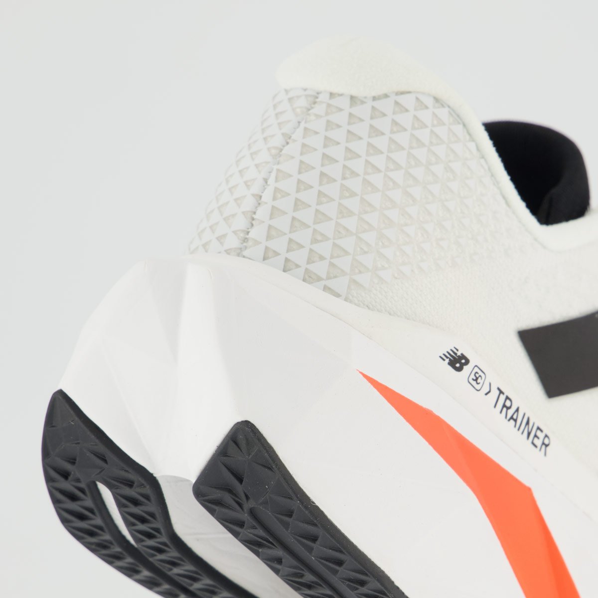 Tênis New Balance Fuelcell Supercomp Trainer V3 Feminino Branco e Laranja Branco 6