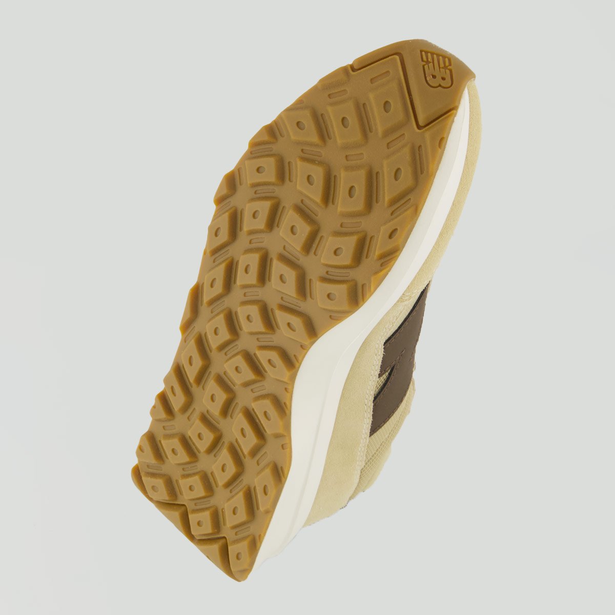 Tênis New Balance 370V1 Bege e Marrom Bege/Marrom 5