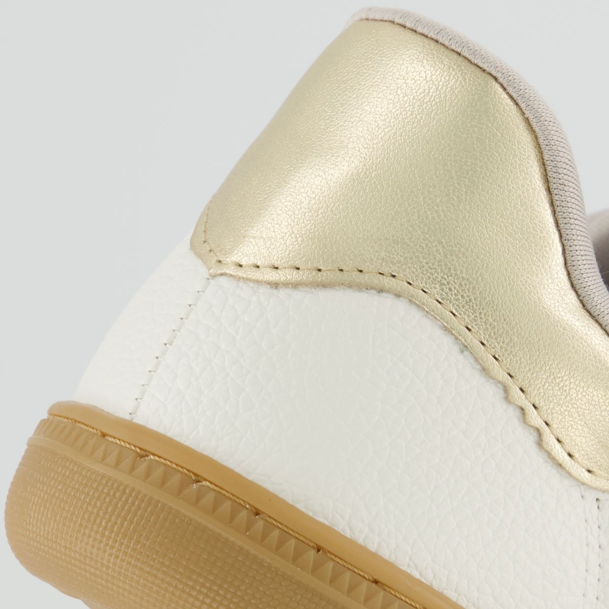 Tênis Via Marte V129 Feminino Off White e Dourado Off White 6