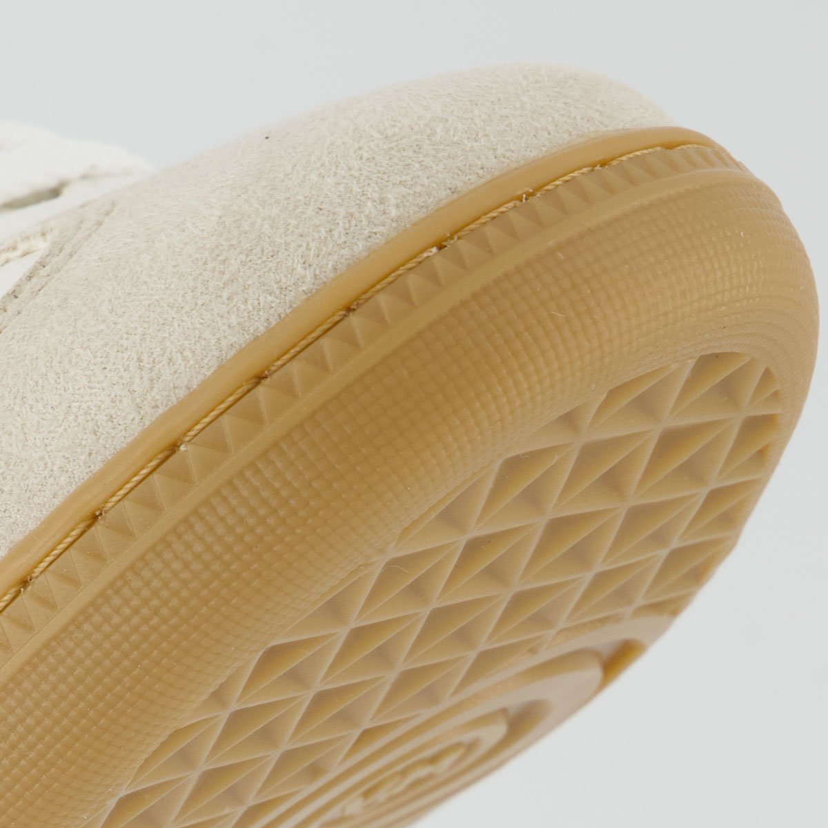 Tênis Via Marte V129 Feminino Off White e Dourado Off White 8