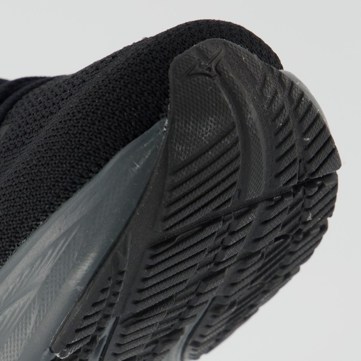 Tênis Mizuno Cool Ride 4 Preto Preto 8