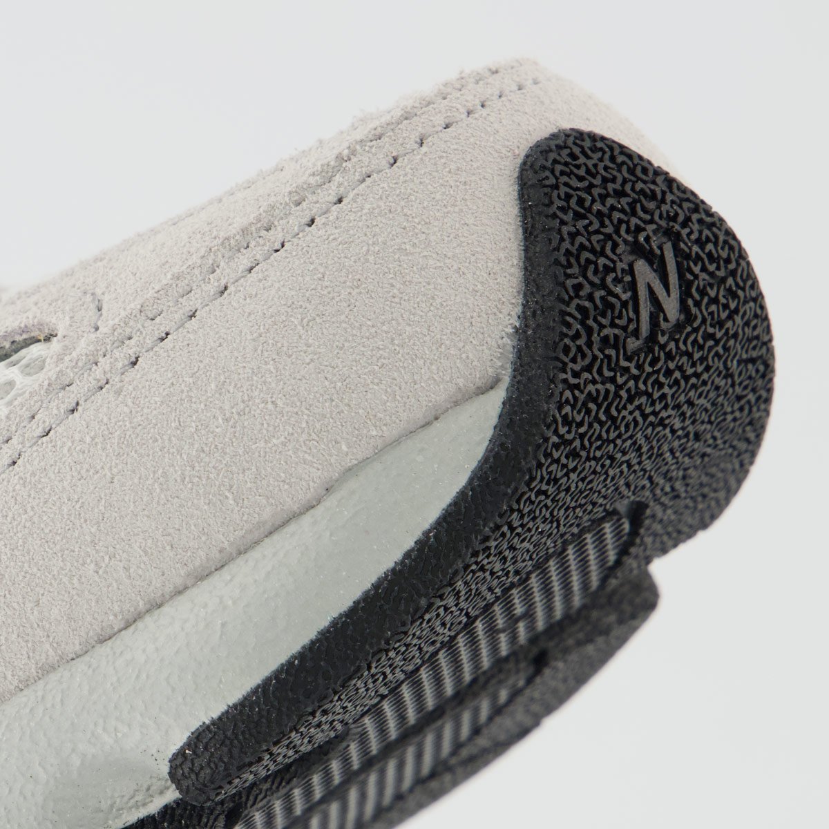 Tênis New Balance 603 Feminino Cinza Cinza 8