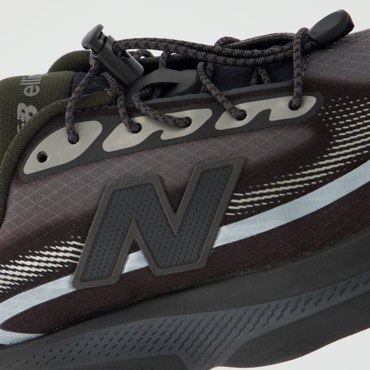 Tênis New Balance Fresh Foam Ellipse Feminino Preto Preto 7