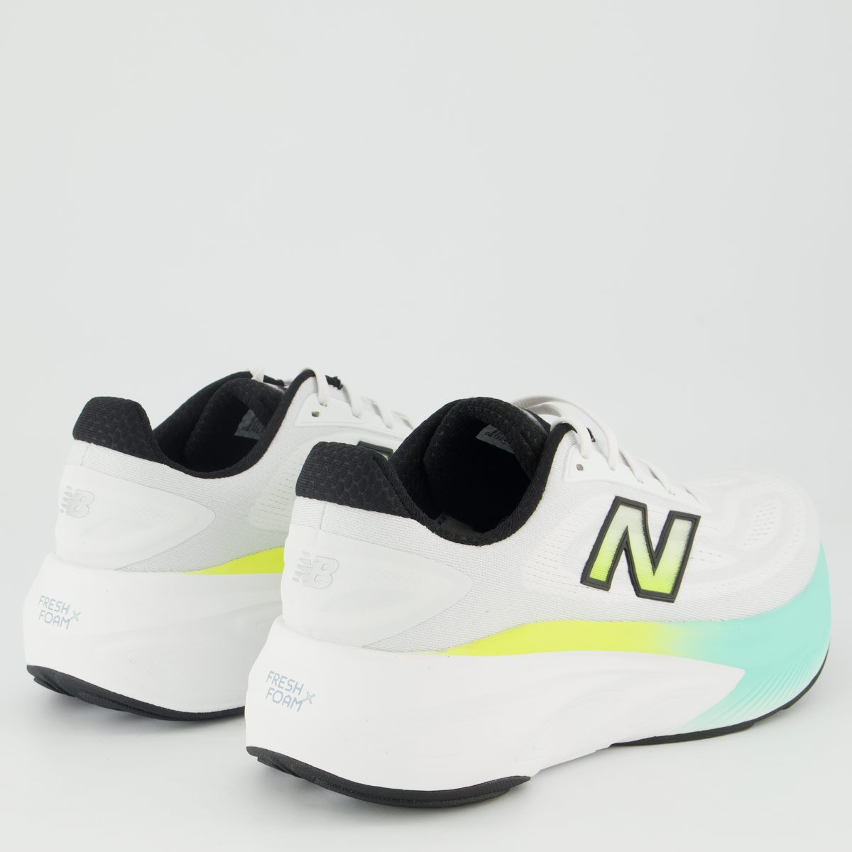 Tênis New Balance Fresh Foam X More V6 Branco Branco 3