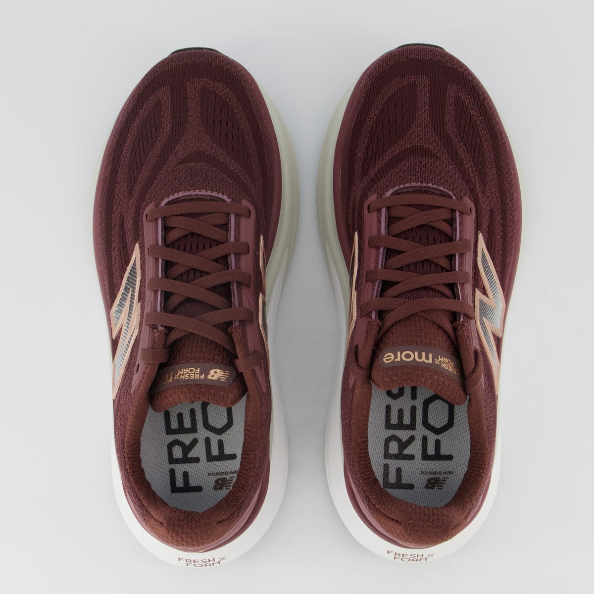 Tênis New Balance Fresh Foam X More V6 Feminino Bordô Vermelho 4